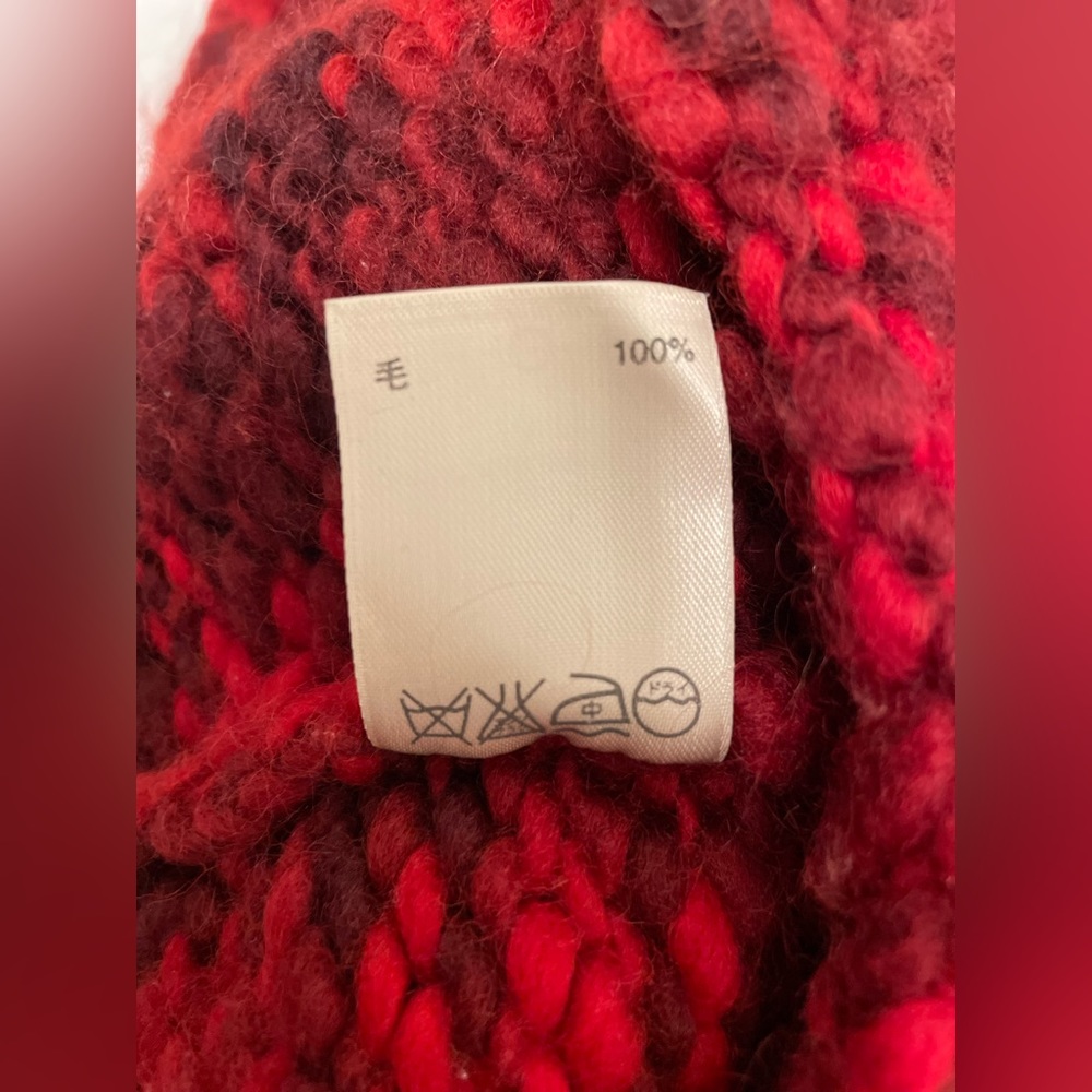 Classiques Entier 100% Wool Knitted Vest Size Small Thick Beautiful ❤️🖤NWOT - Picture 5 of 5